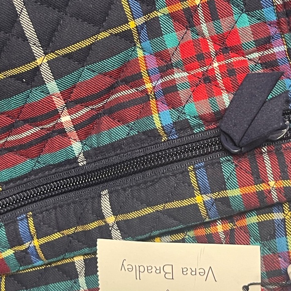 NWT-Vera Bradley Tartan large duffle bag - Picture 5 of 9